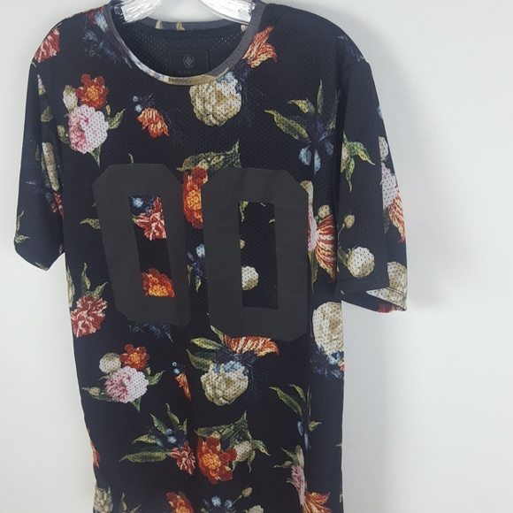 On The Byas Shirt - Picture 2 of 8